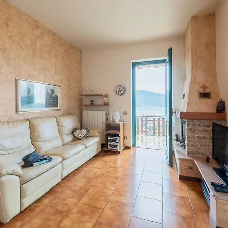 Cristy Apartment